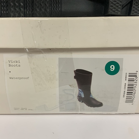 Women's Vicki Mid Calf Rain Boots - A New
Day- Color Black size  9 NWT NIB - Picture 10 of 11